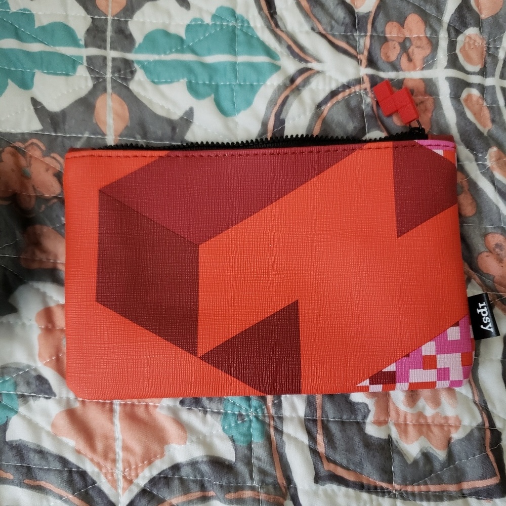 Tipsy Tetris glam bag